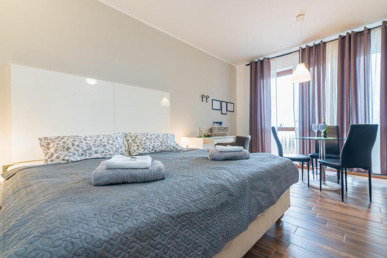 Apartman Chiara Fiume Esterno foto